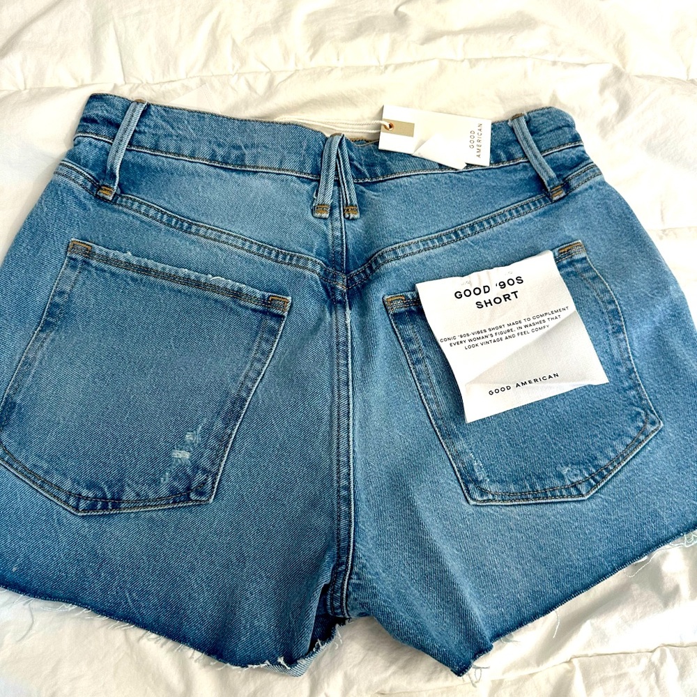 Good American 90’s shorts